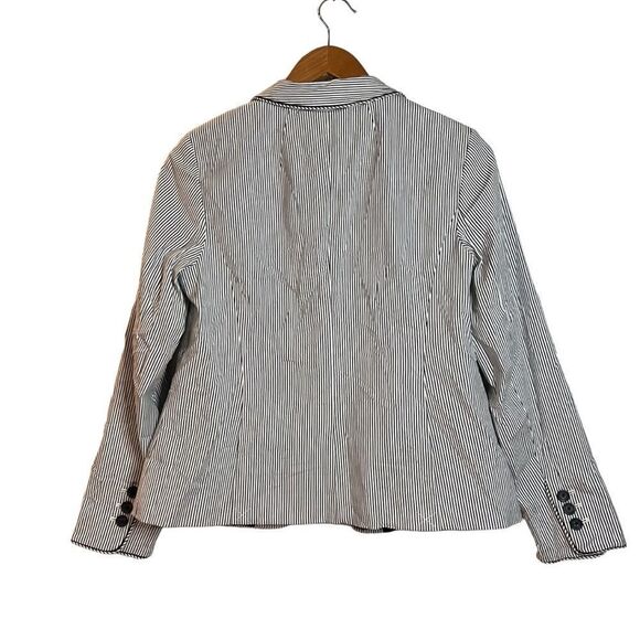 NWT! Talbots navy & white striped blazer.‎ Size 6P - Picture 8 of 10